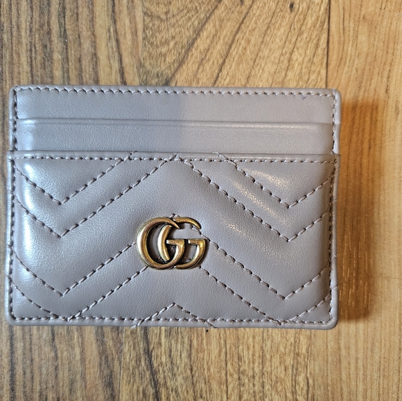 Gucci card holder - Picture 1 of 2